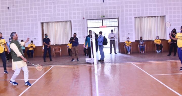 CM played badminton with corona winners