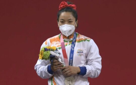 Mirabai chand wins silver medal in Tokyo olympic
