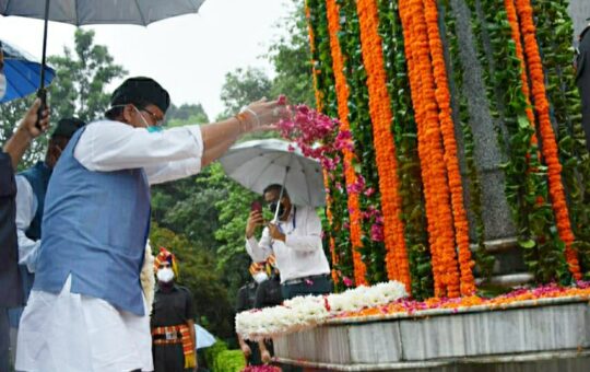 shaurya diwas cm dhami pays tribute to martyrs
