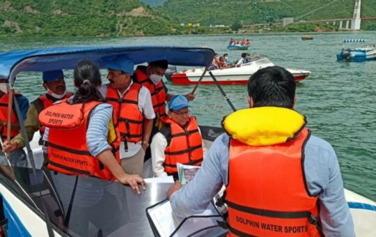VM dhami boating in tehri lake