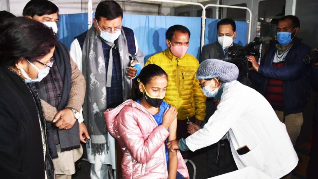 teenage vaccinatiuon started in uttarakhand
