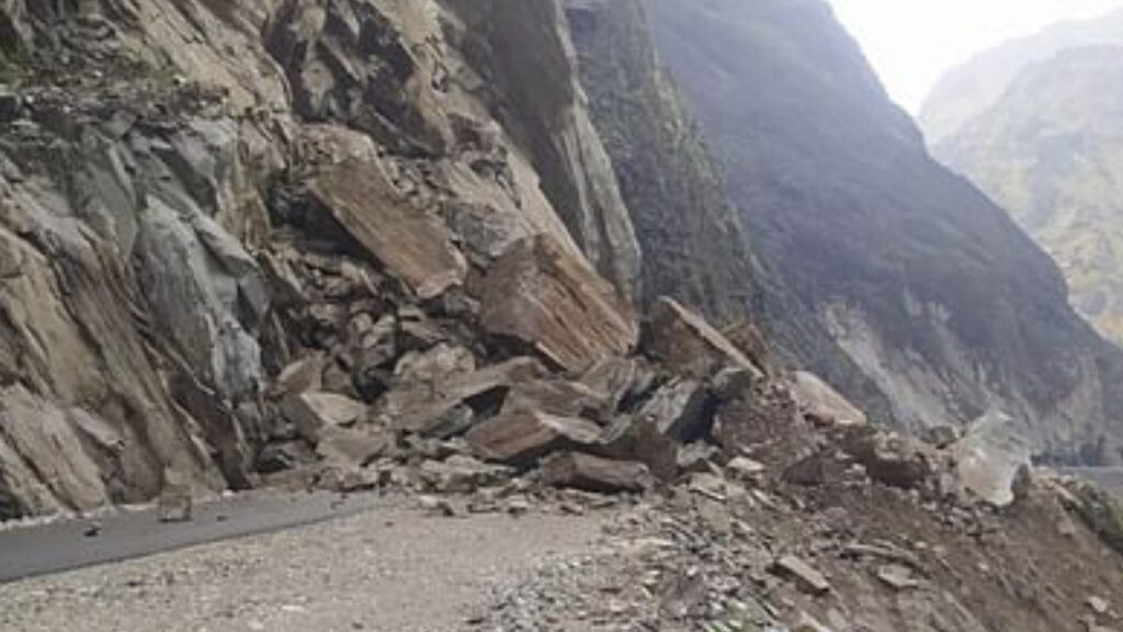 7 feared dead as vehicle comes under landslide