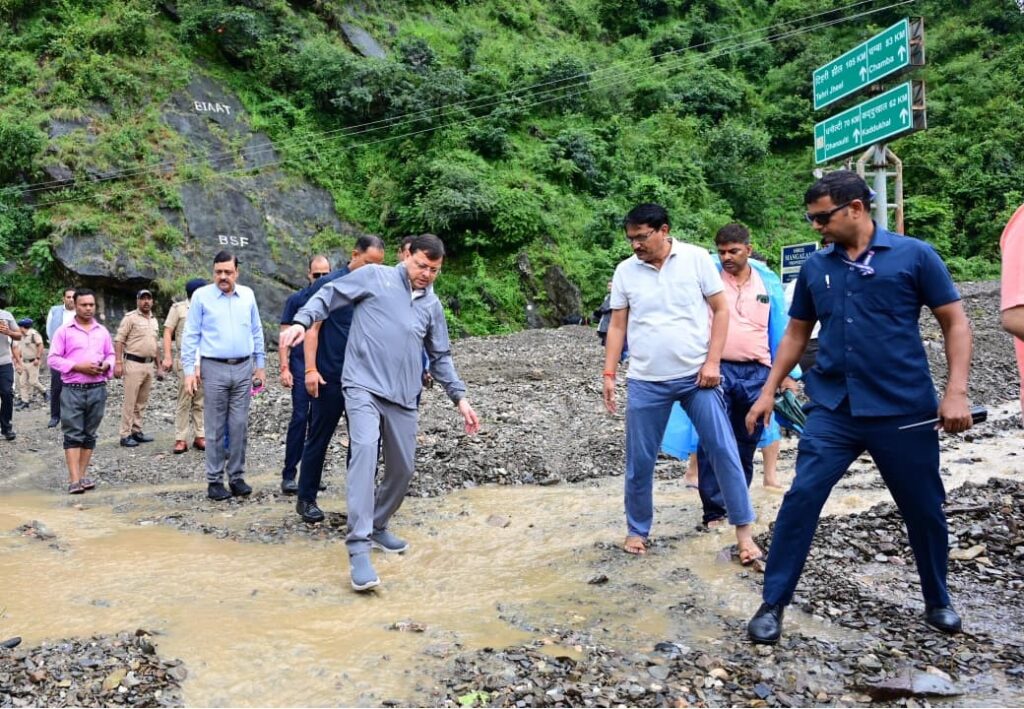Collapsed building in Dehradun