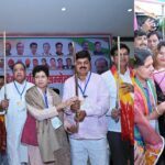 उत्तराखंड कांग्रेस प्रभारी कुमारी शैलजा का मैराथन मंथन शुरू, हरदा की नाराजगी पर बोली ये बात