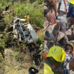 अंतिम संस्कार से लौट रहे लोगों की मैक्स खाई में गिरी, 8 की मौत की खबर, 2 घायल