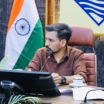नशेड़ी पिता ने पुश्तैनी मकान बेचा तो दर-दर भटकने को मजबूर था बालक, 10वीं की परीक्षा छूटी, अब जिला प्रशासन बना सहारा